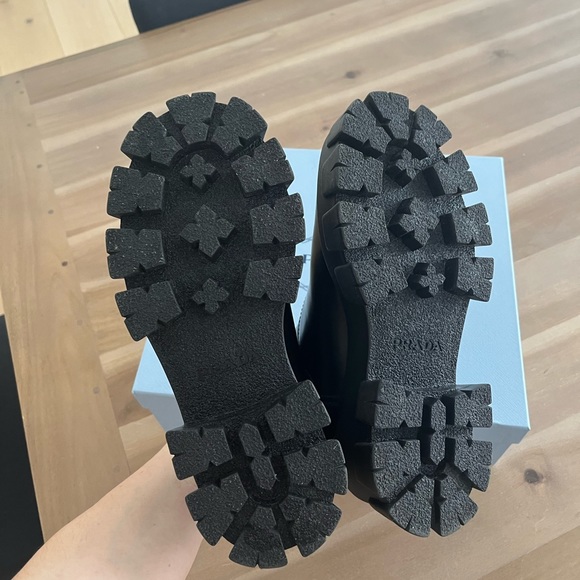 Authentic Prada Monolith brushed leather Chelsea boots size 37 - Picture 7 of 13